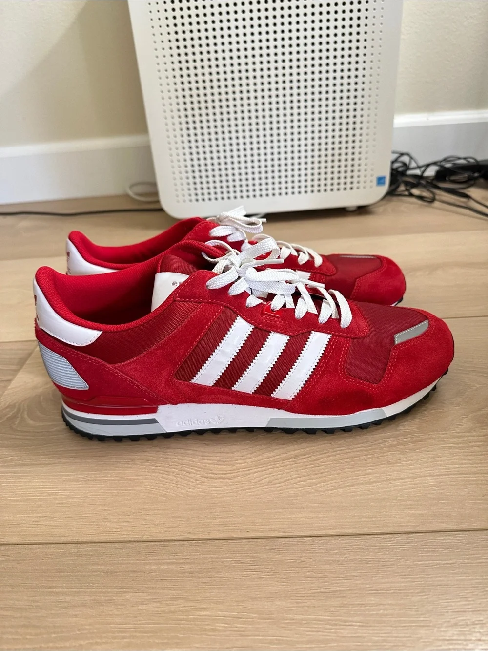 Adidas ZX 700 U43327 Men’s Size 11.5